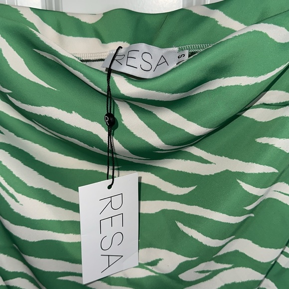 NWT RESA Kona Kelly Green Anna Slip Small - Picture 3 of 4